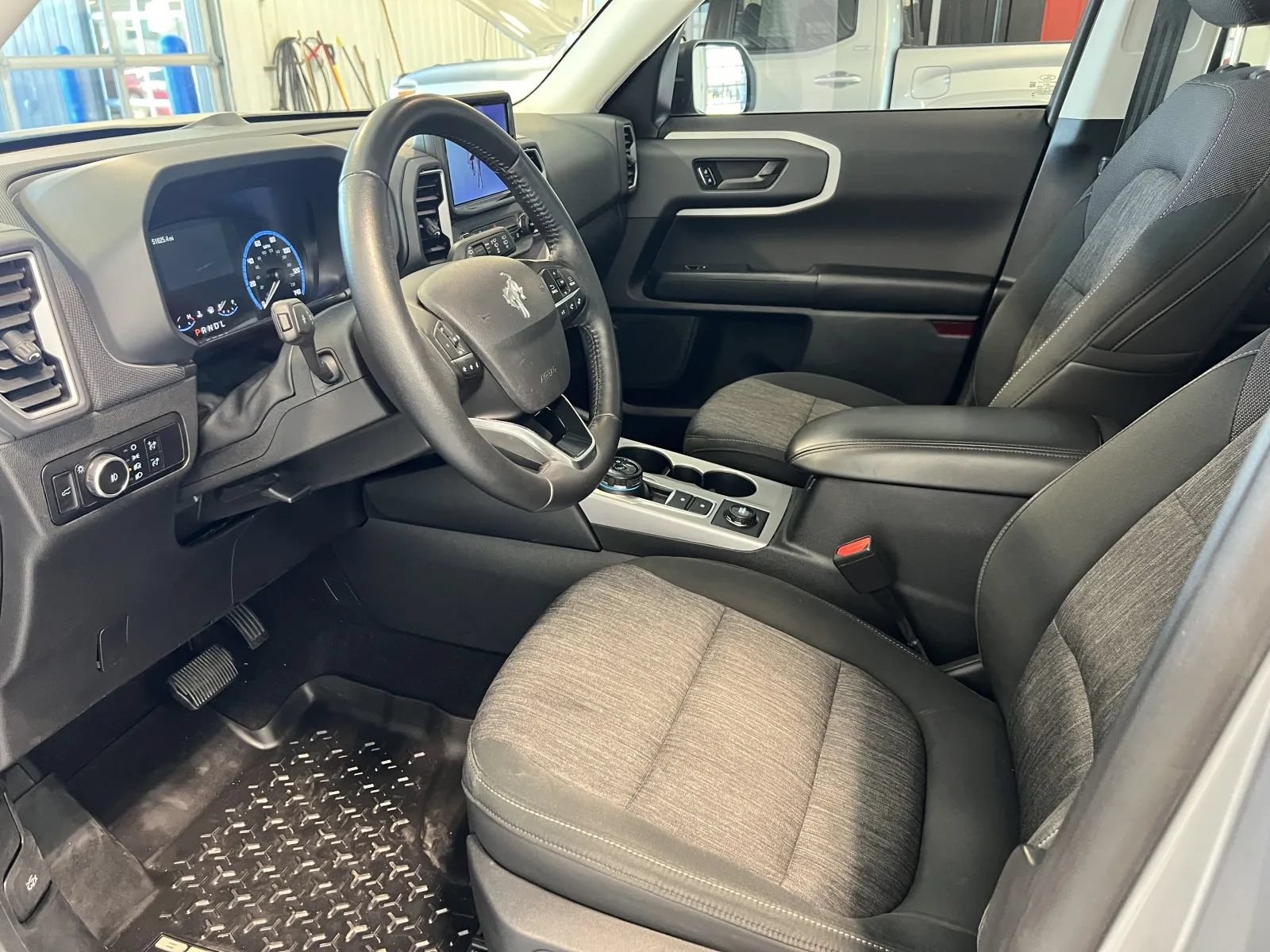 Used 2023 Ford Bronco Sport Big Bend w/ Convenience Package AWD/4WD image 10