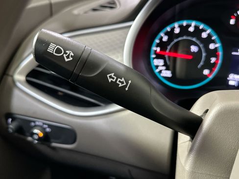 Used 2022 Chevrolet Malibu LT image 22