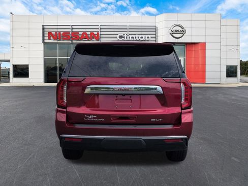 Used 2023 GMC Yukon SLT w/ SLT Premium Package RWD image 4