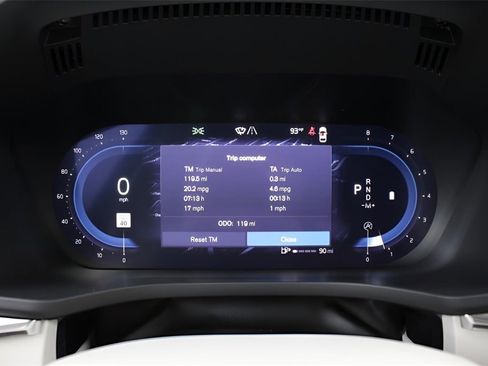 New 2025 Volvo XC60 B5 Plus w/ Protection Package Premier image 30