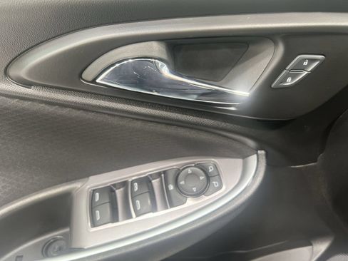 Used 2024 Chevrolet Malibu LT FWD image 13