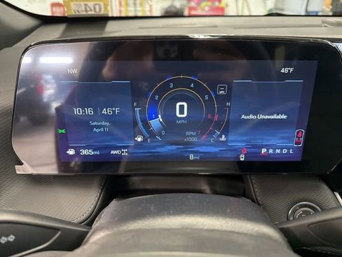 New 2026 Chevrolet Equinox LT w/ Safety and Technology Package AWD/4WD image 13