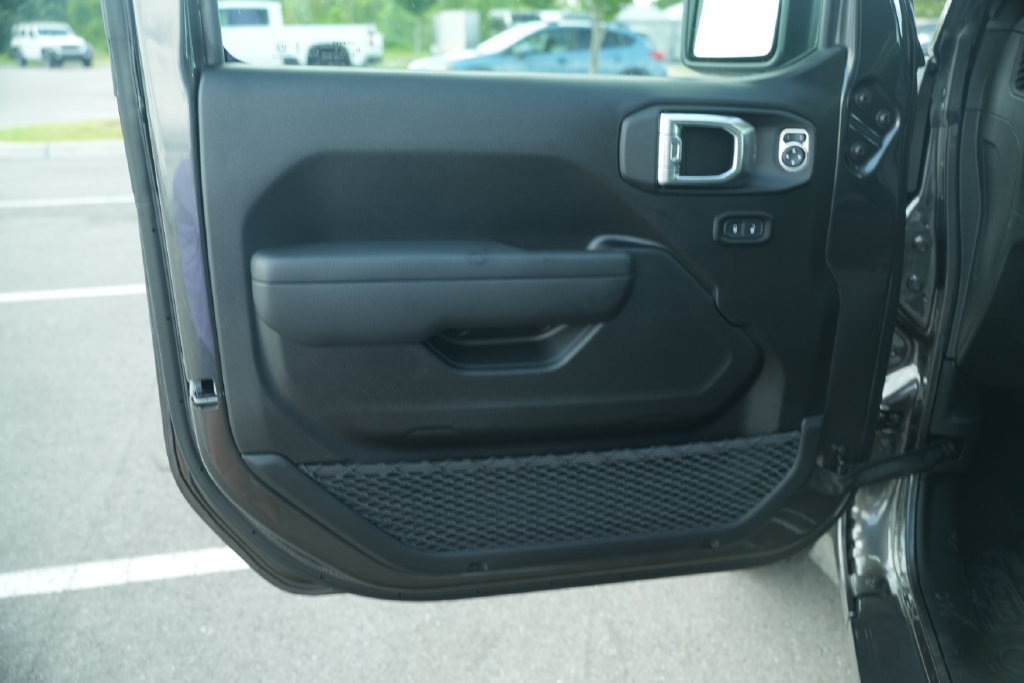 New 2026 Jeep Gladiator Sport AWD/4WD image 12