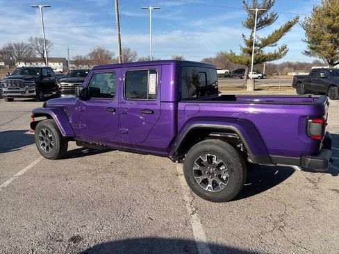 New 2026 Jeep Gladiator Sport image 20