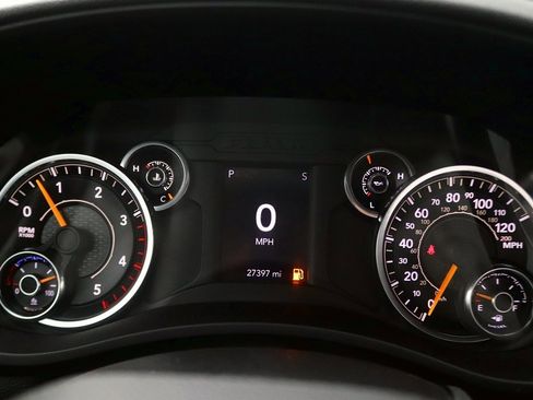 Used 2021 RAM 3500 Tradesman w/ Chrome Appearance Group image 15