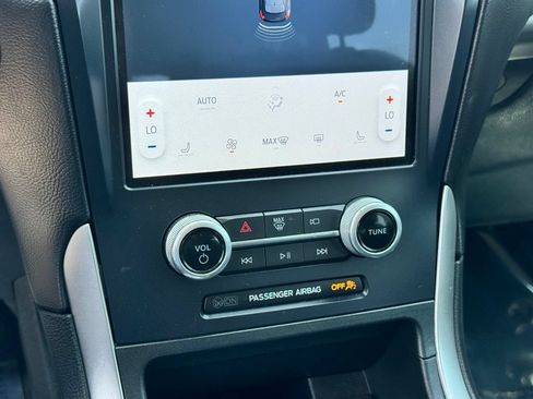 Used 2022 Ford Edge SEL w/ Convenience Package AWD/4WD image 24
