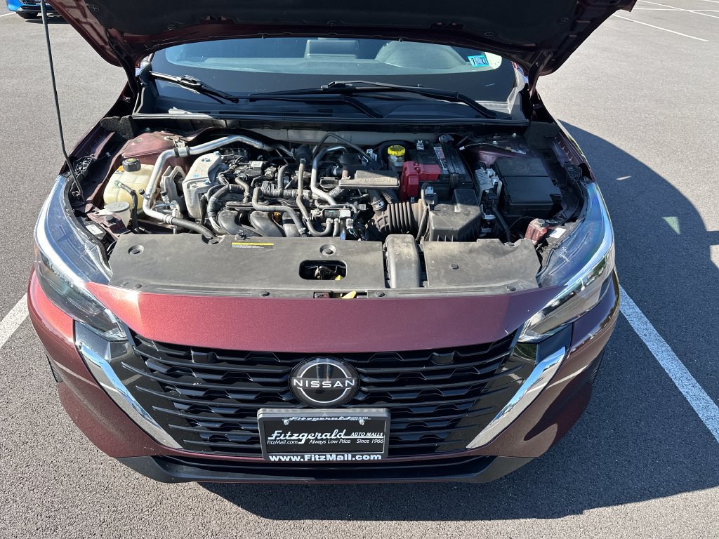 Used 2024 Nissan Sentra SV FWD image 16