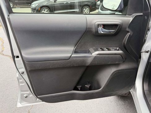 Used 2023 Toyota Tacoma TRD Sport w/ Advanced Technology Package AWD/4WD image 16