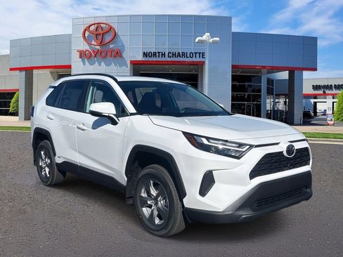 New 2025 Toyota RAV4 XLE image 3