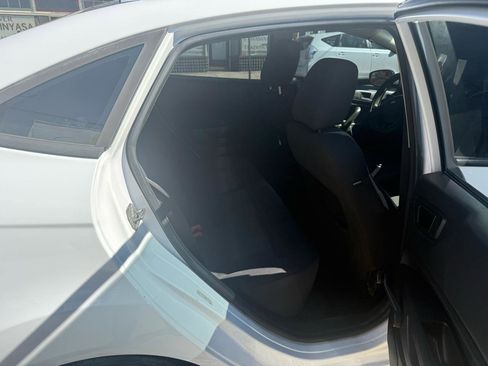 Used 2014 Ford Fiesta S image 12