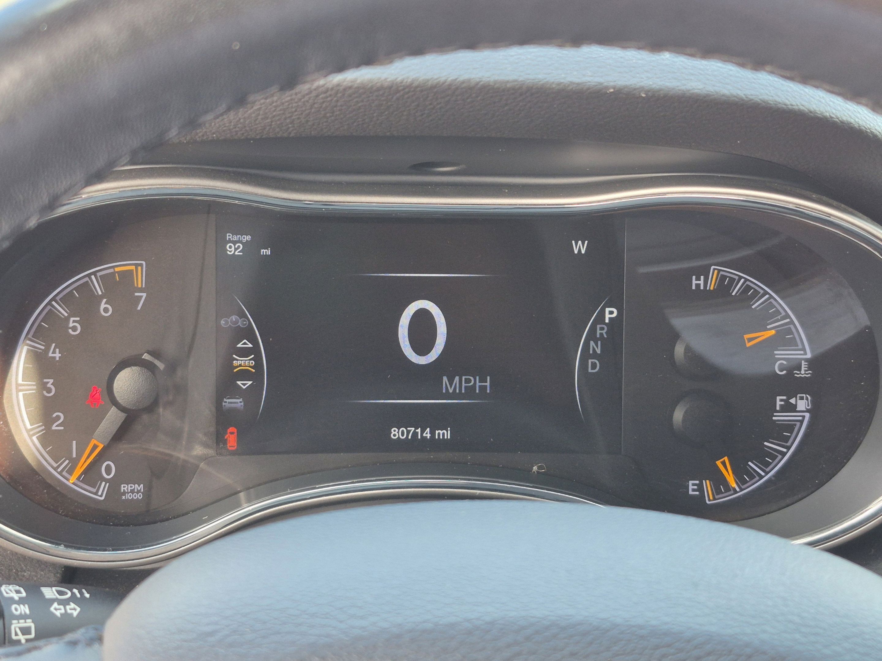 Used 2019 Jeep Grand Cherokee Altitude RWD image 32