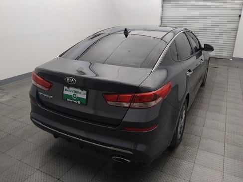 Used 2019 Kia Optima LX FWD image 7