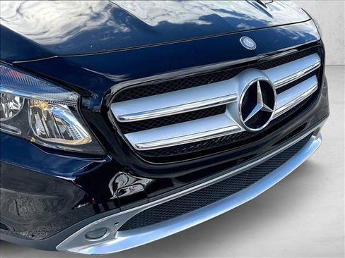 Used 2017 Mercedes-Benz GLA 250 image 27