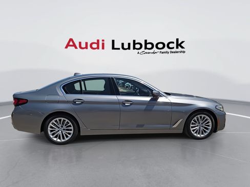Used 2023 BMW 530i RWD image 9