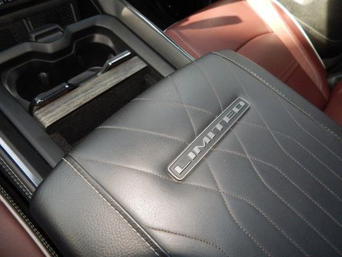 Used 2025 RAM 3500 Limited image 29