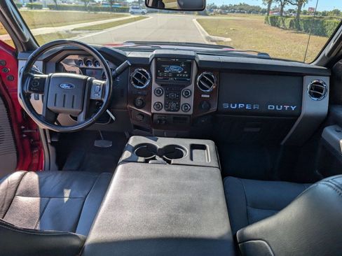 Used 2016 Ford F250 Lariat w/ Lariat Interior Package image 25