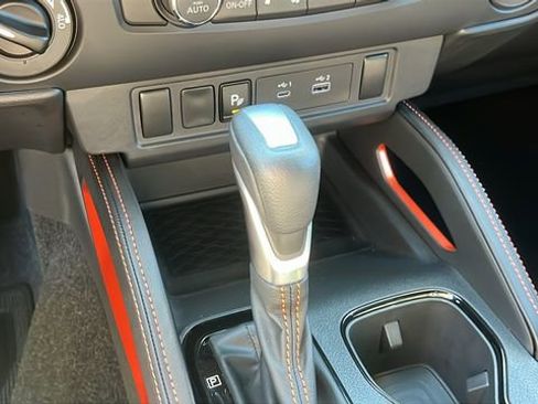 Used 2025 Nissan Frontier PRO-4X w/ Tow Package image 17