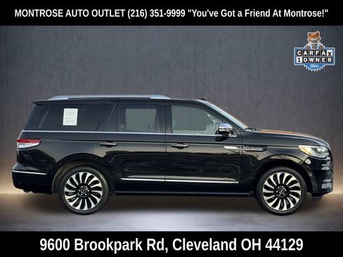 Used 2022 Lincoln Navigator Black Label image 3