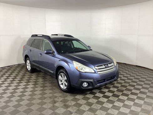 Used 2014 Subaru Outback 2.5i Premium w/ Moonroof Package AWD/4WD image 1
