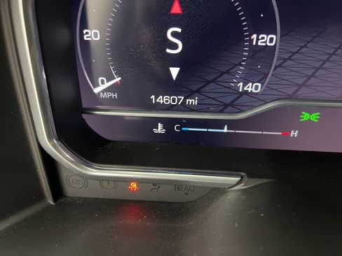 Used 2023 GMC Sierra 1500 AT4 w/ AT4 Premium Package image 11