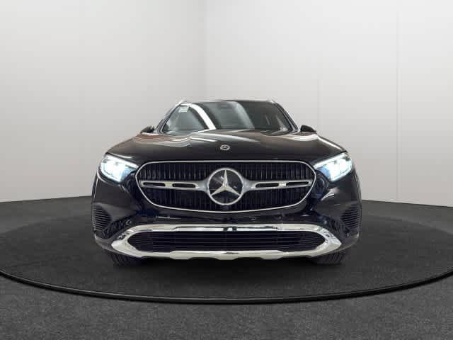Certified 2026 Mercedes-Benz GLC 300 4MATIC image 2