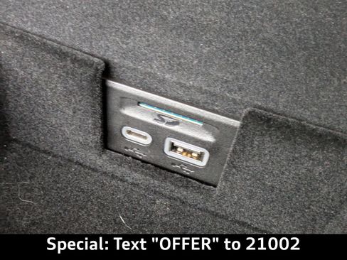 Used 2020 Cadillac XT6 Premium Luxury w/ LPO, Floor Liner Package image 29