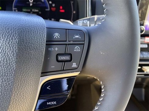 New 2026 Toyota Camry SE image 13