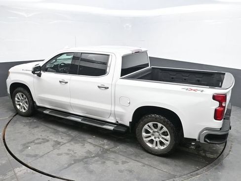 Used 2023 Chevrolet Silverado 1500 LTZ AWD/4WD image 27