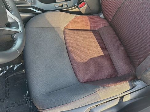 Used 2025 Toyota Corolla SE w/ SE Premium Package FWD image 17