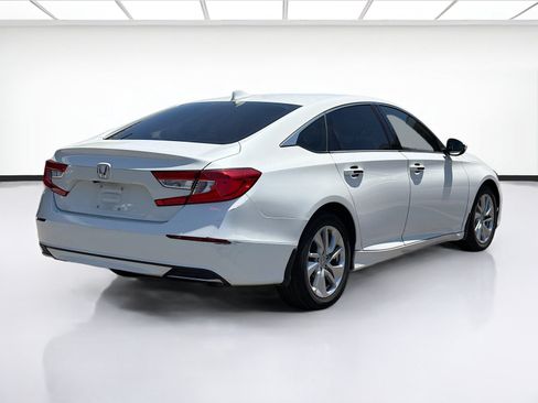 Used 2019 Honda Accord LX image 4