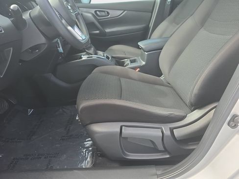 Used 2019 Nissan Rogue Sport S FWD image 25