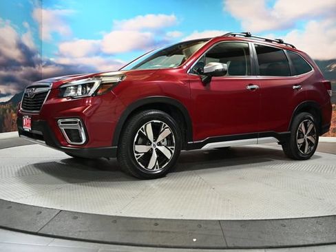 Used 2019 Subaru Forester Touring w/ Popular Package #3 AWD/4WD image 4
