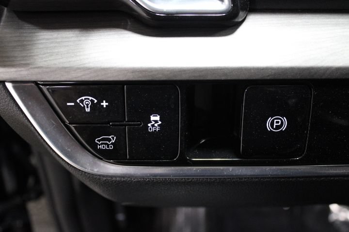 Used 2023 Kia Sportage X-Line w/ X-Line Premium Package AWD/4WD image 39