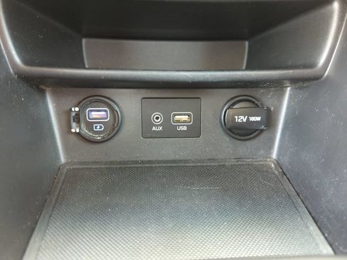 Used 2020 Hyundai Kona SE FWD image 38