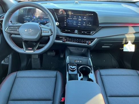 New 2026 Chevrolet Equinox RS w/ Convenience Package III image 3