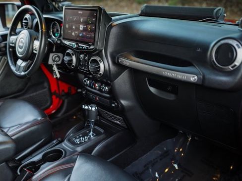 Used 2014 Jeep Wrangler Unlimited Sport w/ Quick Order Package 24S image 20