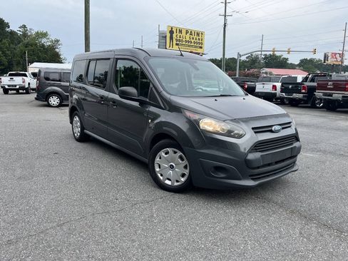 Used 2018 Ford Transit Connect XL FWD image 2