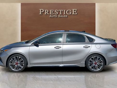 Used 2022 Kia Forte GT image 28