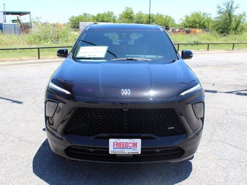 New 2025 Buick Enclave Sport Touring w/ Power Package image 8