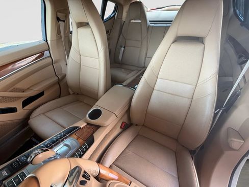 Used 2012 Porsche Panamera 4 image 13