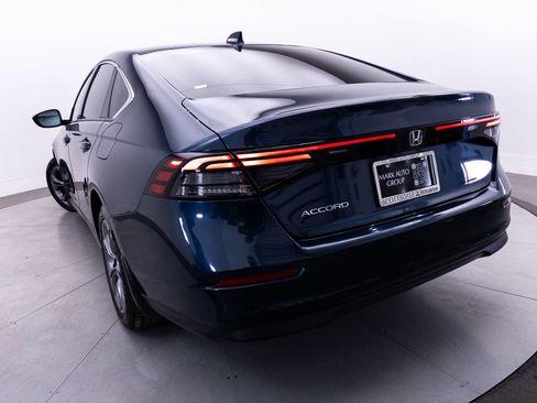 Used 2023 Honda Accord EX image 8