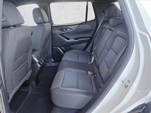 New 2026 Chevrolet Equinox LT w/ Midnight Edition FWD image 17