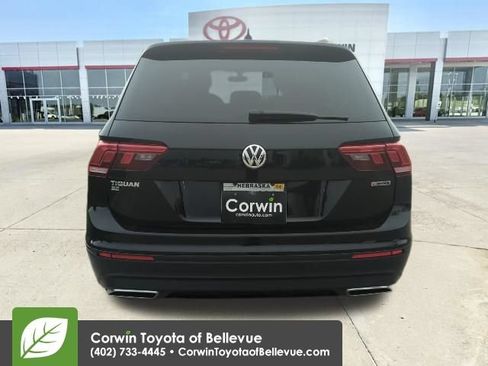 Used 2019 Volkswagen Tiguan SE w/ Panoramic Sunroof Package AWD/4WD image 8