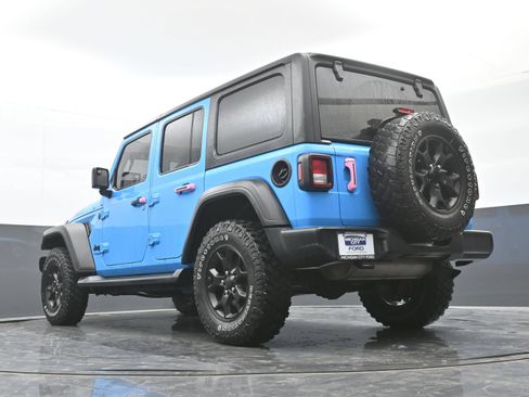 Used 2021 Jeep Wrangler Unlimited Sport AWD/4WD image 36