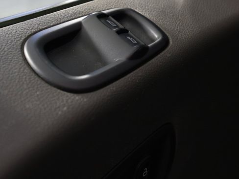 Used 2021 Ford Transit 350 XLT image 16