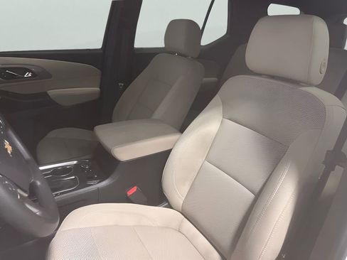 Used 2024 Chevrolet Traverse LS w/ Safety Package image 12