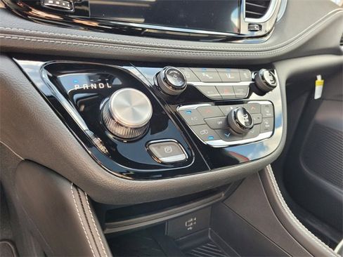 New 2026 Chrysler Pacifica Limited image 26