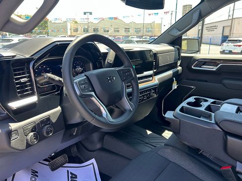 New 2026 Chevrolet Silverado 1500 RST w/ RST Select Package AWD/4WD image 9