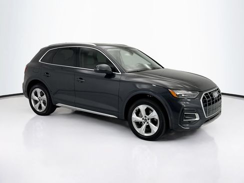 Certified 2021 Audi Q5 Premium w/ Premium Plus Package AWD/4WD image 3