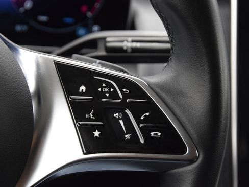 Certified 2024 Mercedes-Benz GLC 300 image 24